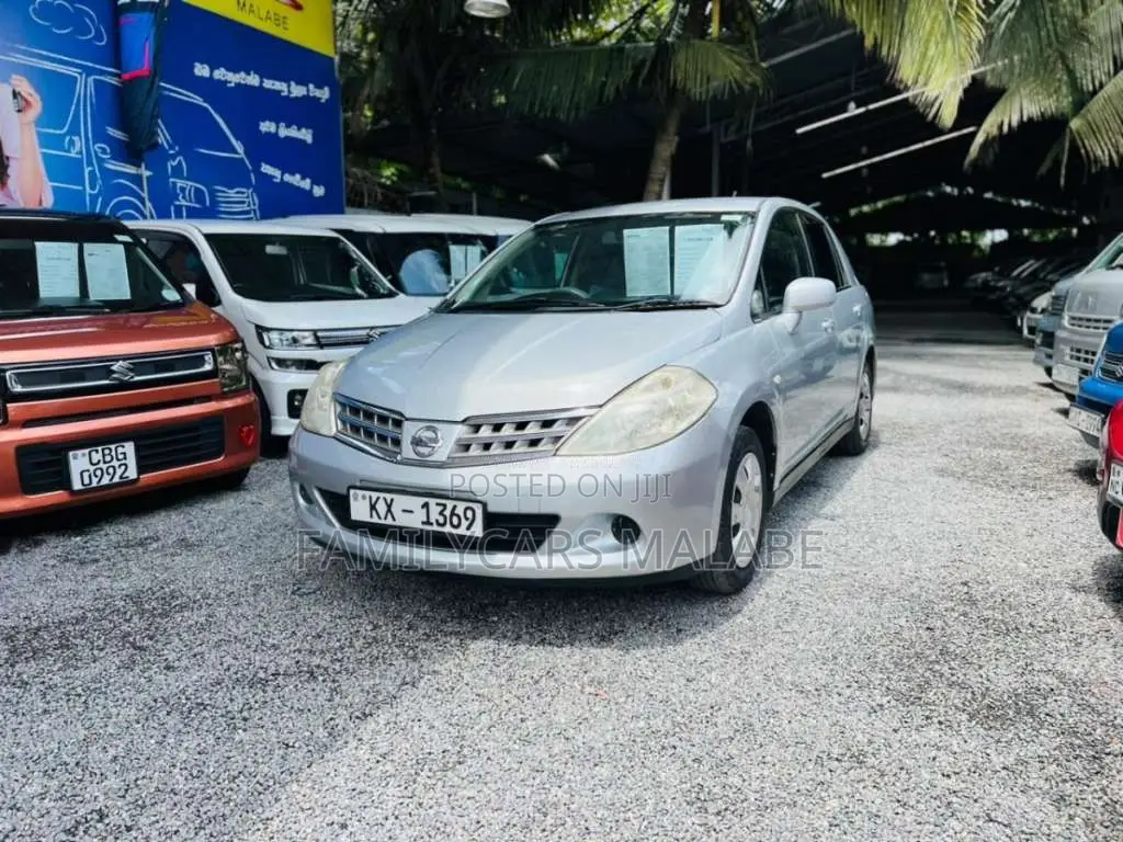 Nissan Tiida 2010 Car (Used)