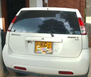 Suzuki Swift 2006 Car (Used)