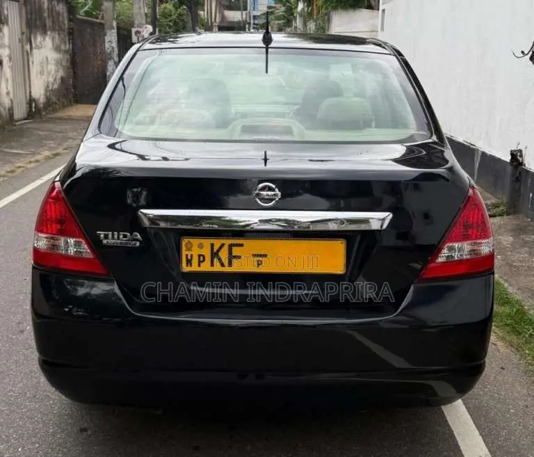 Nissan Tiida 2007 Car (Used)