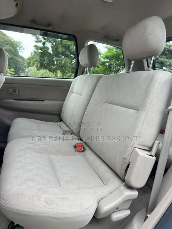 Toyota AVANZA 2010 Car (Used)