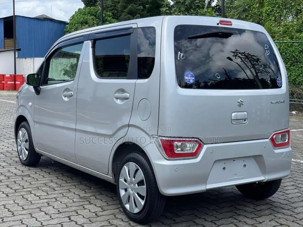 Suzuki Wagon R FX 2024 Car Unregistered (Recondition)