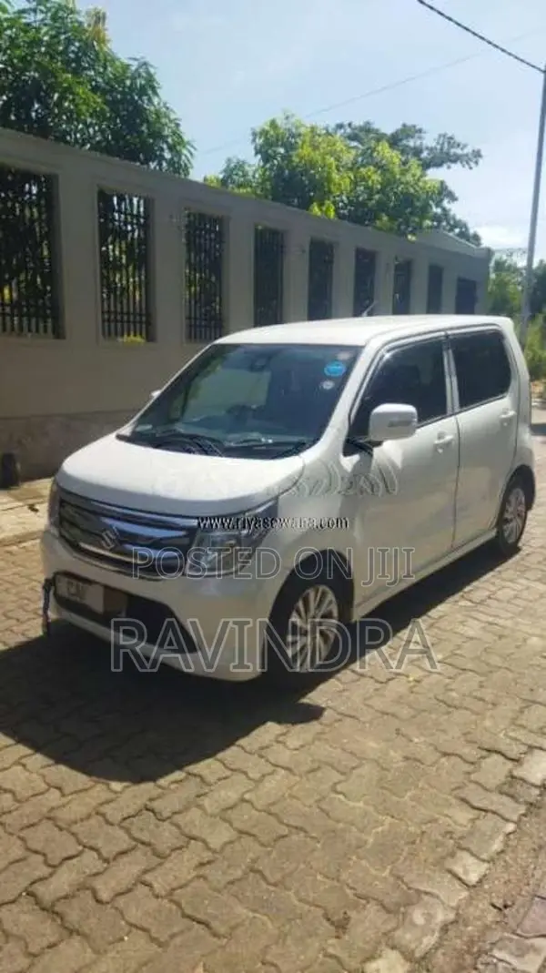 Suzuki Wagon R FZ 2015 Car (Used)