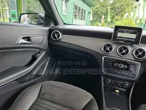 Mercedes-Benz CLA CLA220 CONSIDERED 2013 Car (Used)