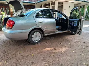 Nissan N17 2007 Car (Used)