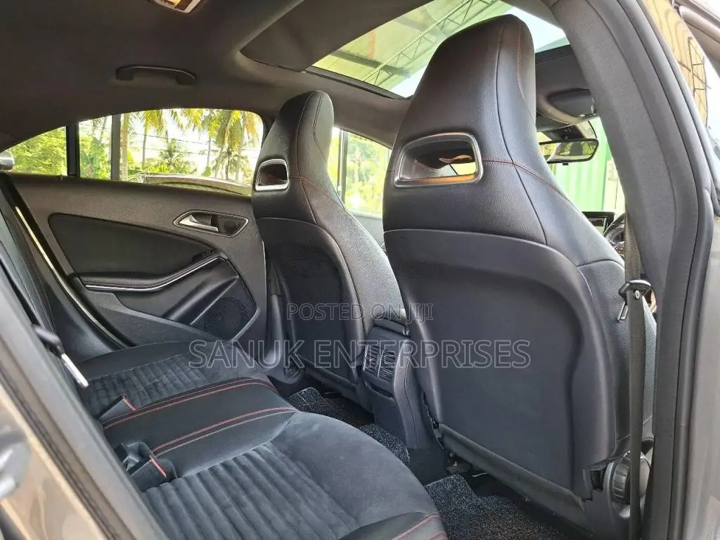 Mercedes-Benz CLA CLA220 CONSIDERED 2013 Car (Used)