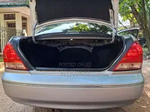 Nissan N17 2007 Car (Used)