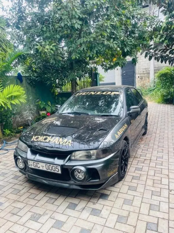 Mitsubishi Lancer Ck2 2000 Car (Used)