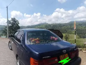 Toyota Corona 2000 Car (Used)