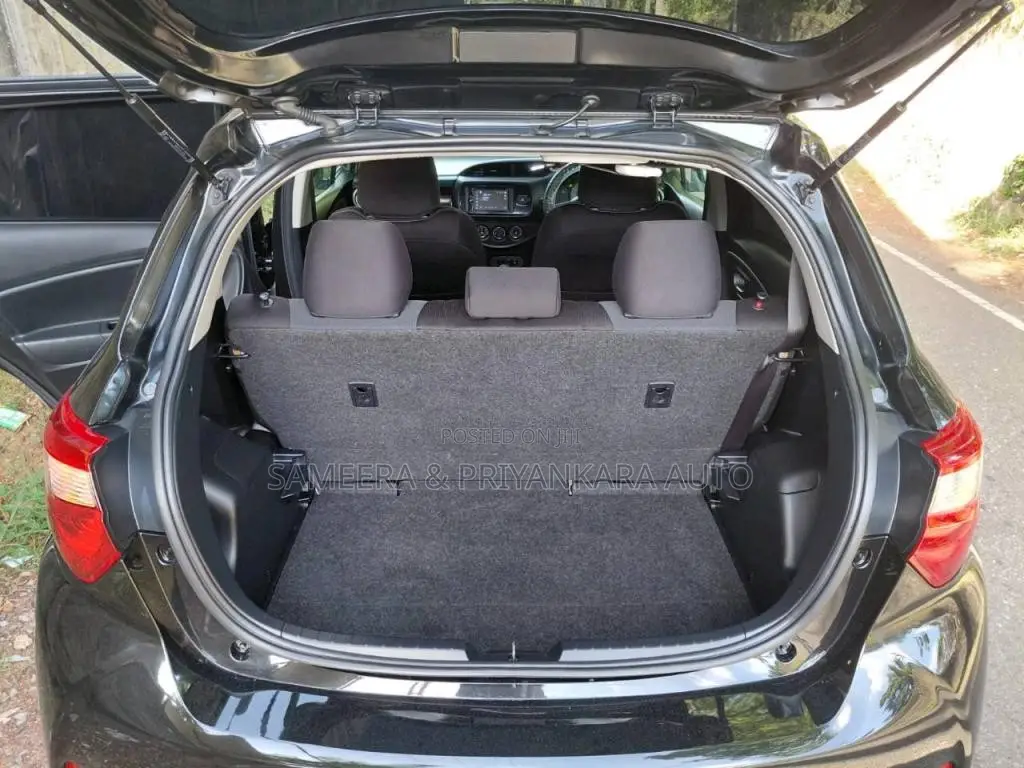 Toyota Vitz Edition 2 2018 Car (Used)