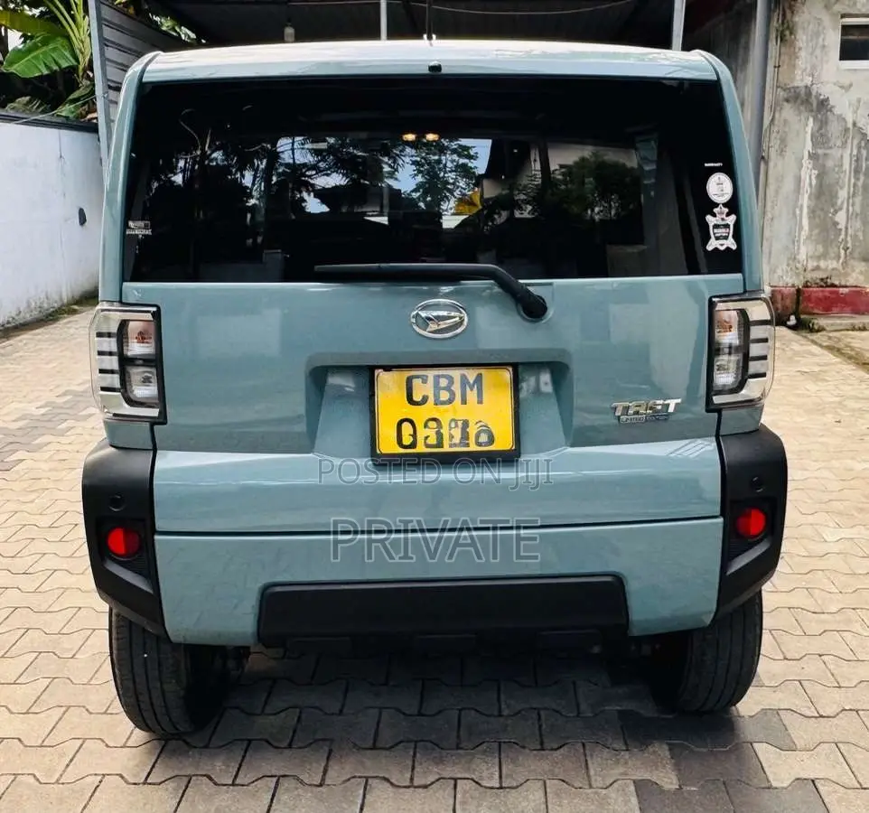 Daihatsu TAFT 2023 Car (Used)