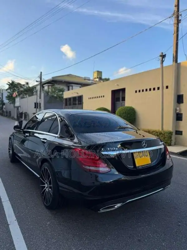 Mercedes-Benz C350e AMG Premium Plus 2017 Car (Used)