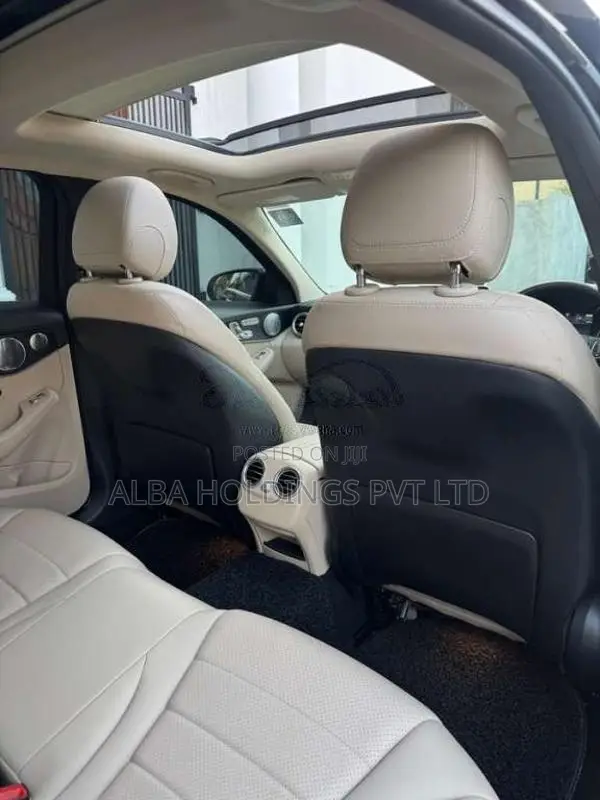 Mercedes-Benz C350e AMG Premium Plus 2017 Car (Used)