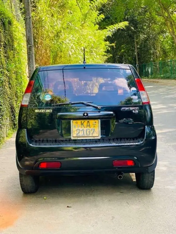 Suzuki Swift 2002 Car (Used)
