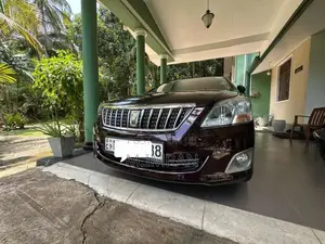 Toyota Premio 2013 Car (Used)