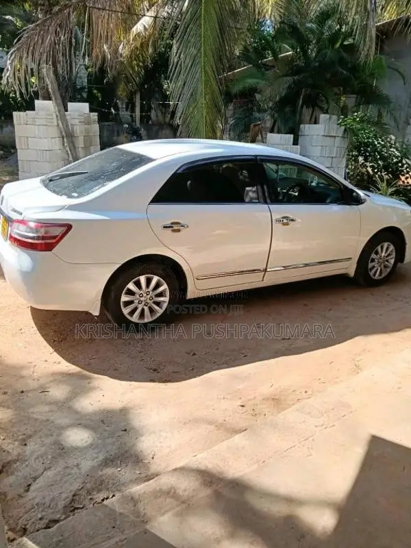 Toyota Premio 2014 Car (Used)