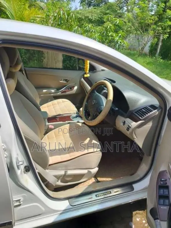 Toyota Premio 2012 Car (Used)