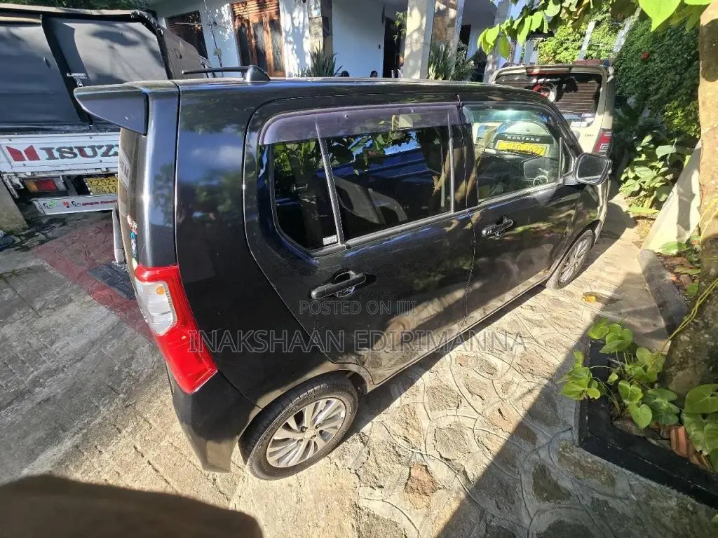 Suzuki Wagon R FX 2016 Car (Used)