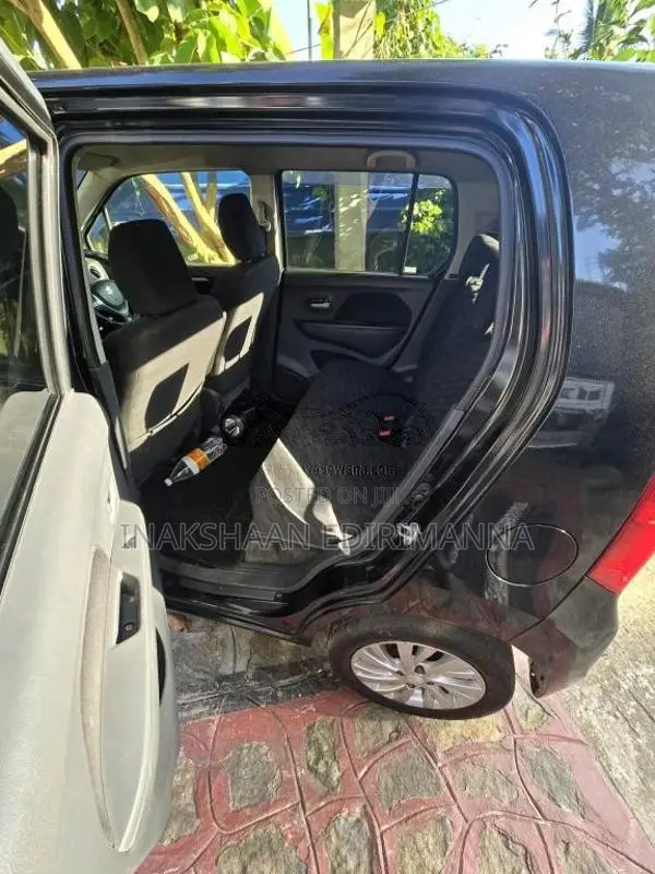 Suzuki Wagon R FX 2016 Car (Used)