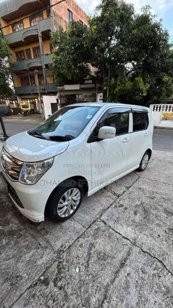 Suzuki Wagon R 2015 Car (Used)