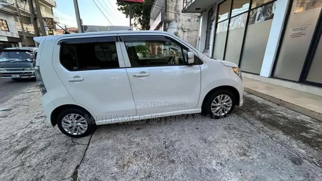 Suzuki Wagon R 2015 Car (Used)