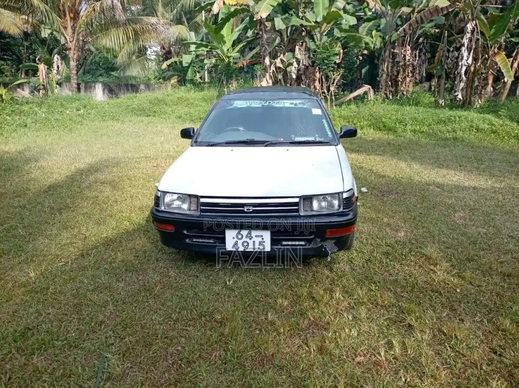 Toyota Corolla 1992 Car (Used)