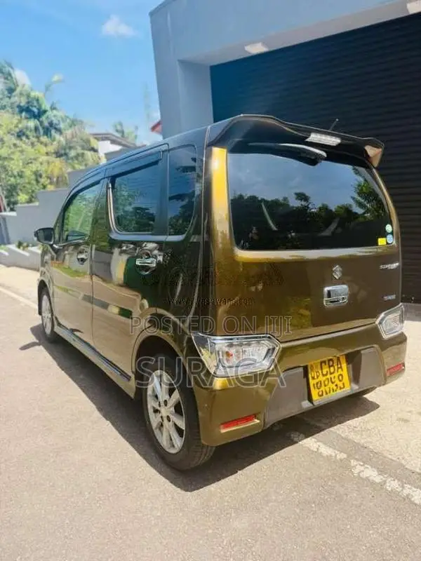 Suzuki Wagon R Stingray 2017 Car (Used)