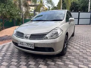 Nissan Tiida 2008 Car (Used)
