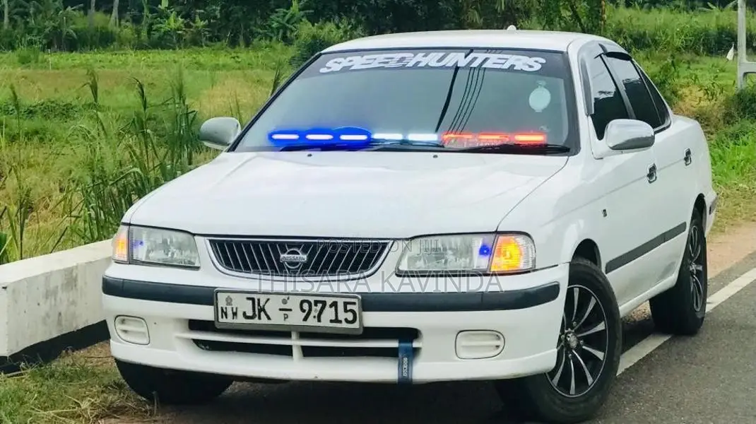 Nissan FB15 2000 Car (Used)