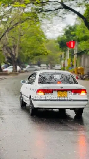 Nissan FB15 2000 Car (Used)