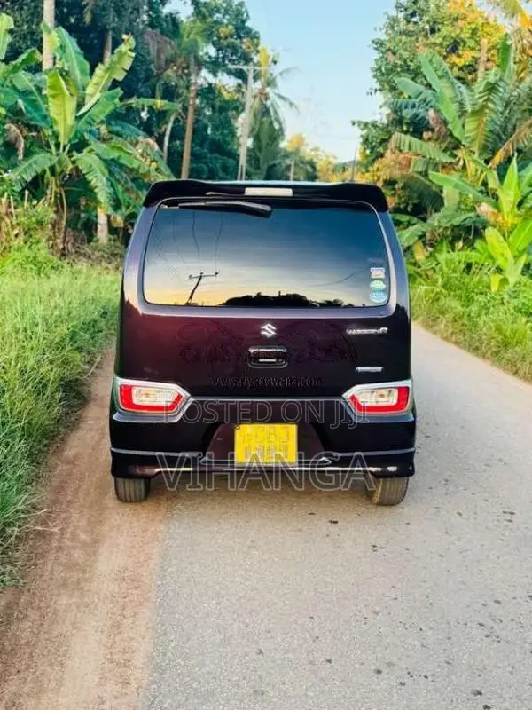 Suzuki Wagon R FZ 2018 Car (Used)