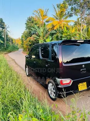 Suzuki Wagon R FZ 2018 Car (Used)