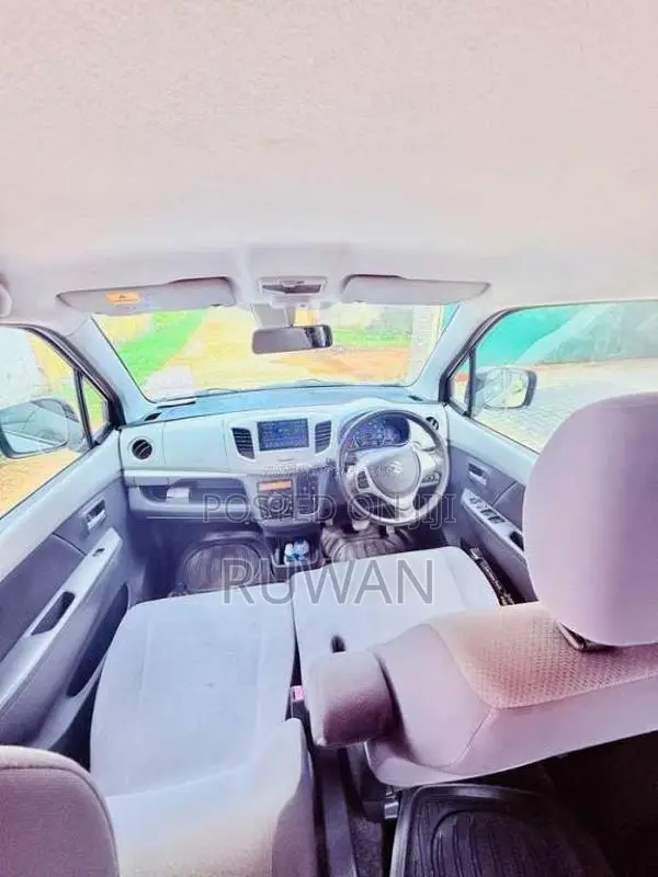 Suzuki Wagon R 2014 Car (Used)