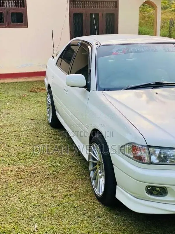 Toyota Carina 1998 Car (Used)