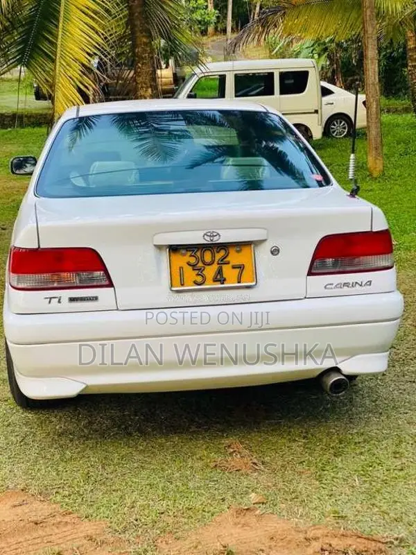 Toyota Carina 1998 Car (Used)