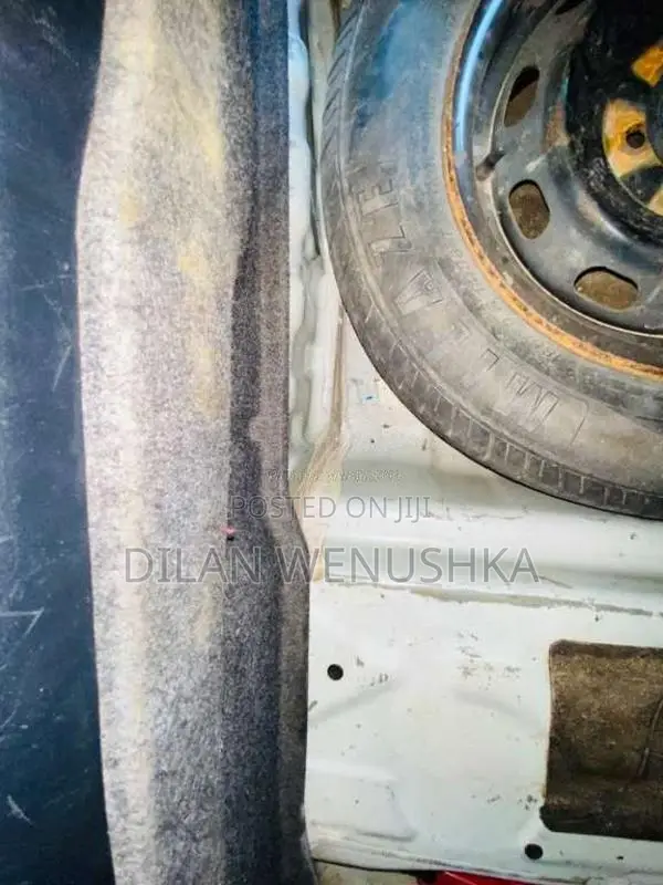 Toyota Carina 1998 Car (Used)