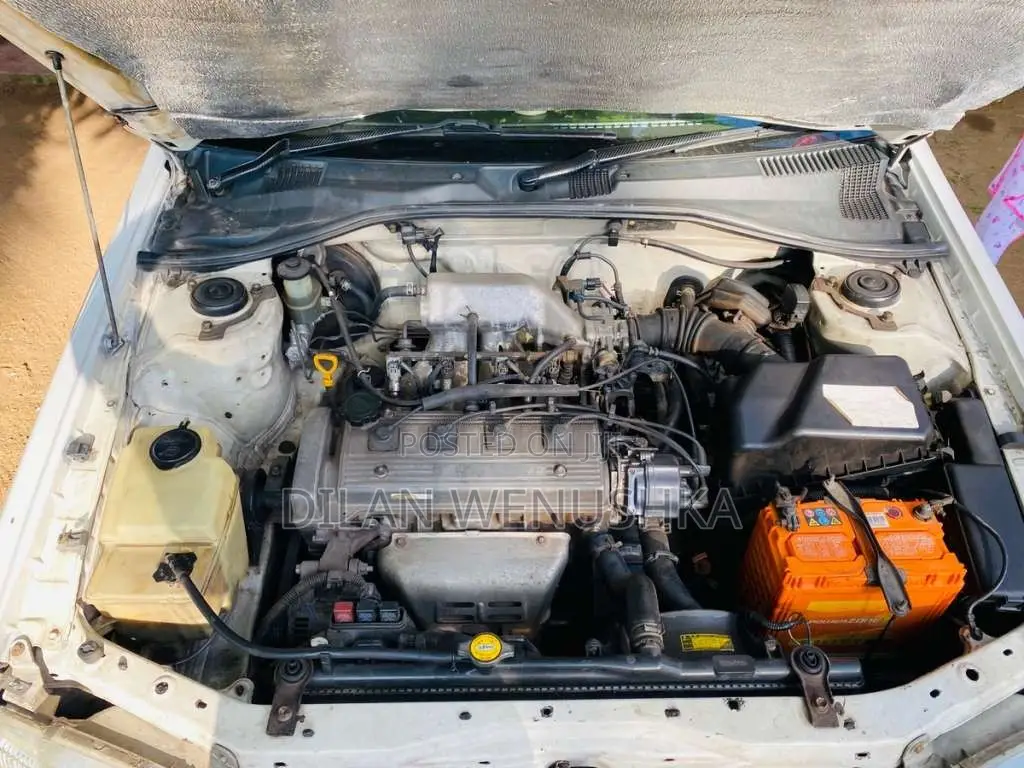 Toyota Carina 1998 Car (Used)