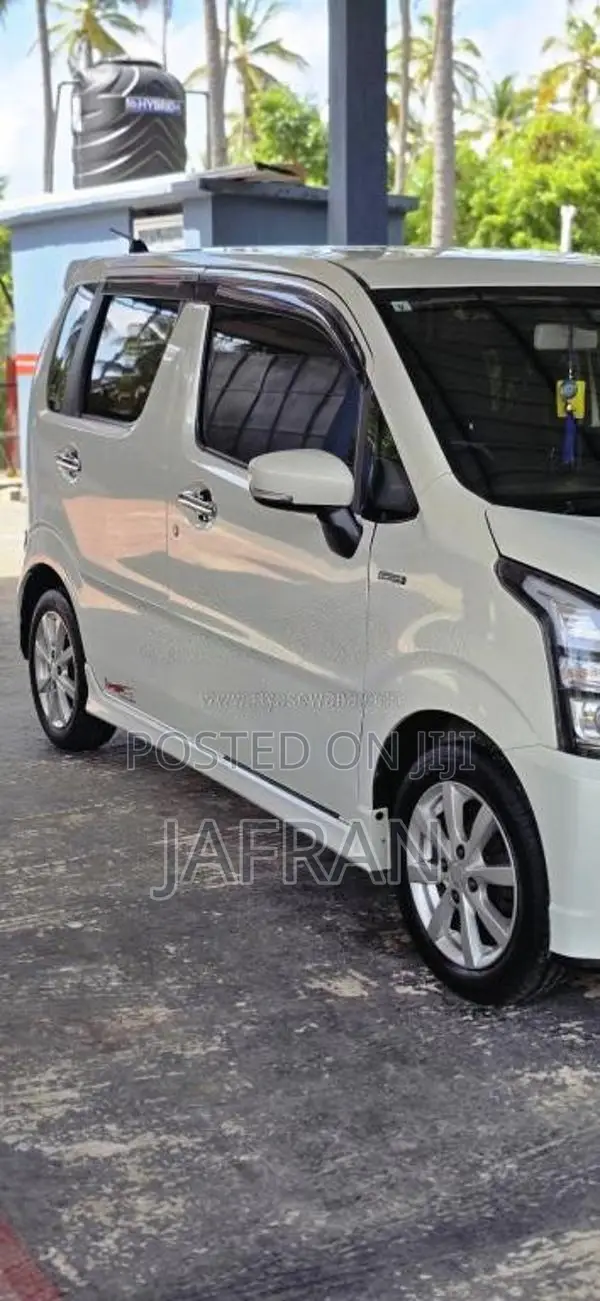 Suzuki Wagon R Stingray 2018 Car (Used)