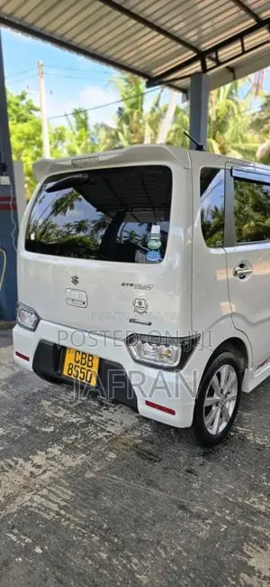 Suzuki Wagon R Stingray 2018 Car (Used)