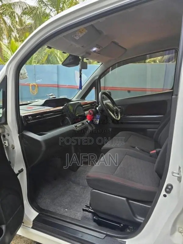 Suzuki Wagon R Stingray 2018 Car (Used)