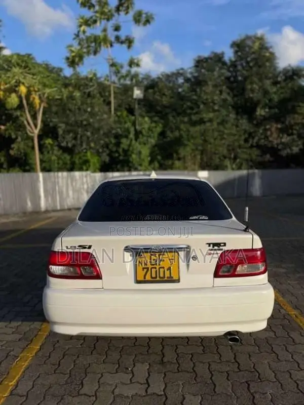 Toyota Carina 2001 Car (Used)