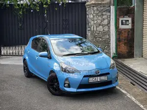 Toyota Aqua 2013 Car (Used)