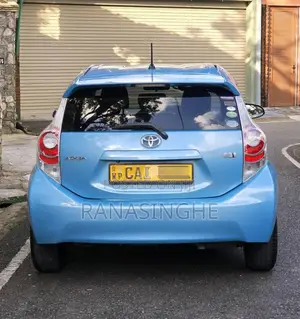 Toyota Aqua 2013 Car (Used)