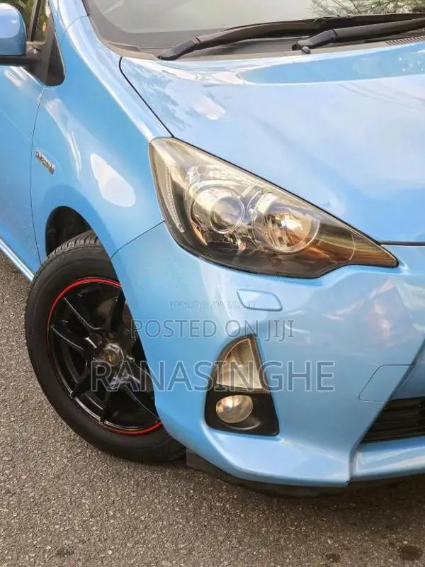 Toyota Aqua 2013 Car (Used)