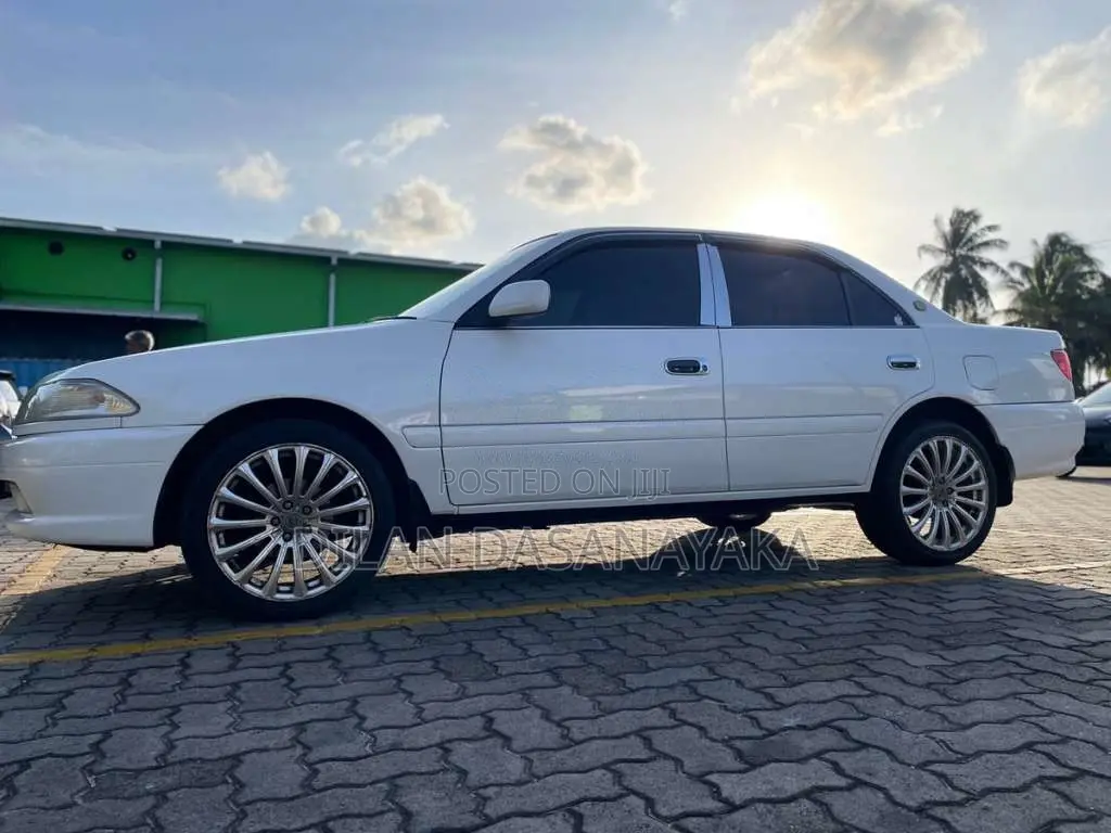 Toyota Carina 2001 Car (Used)