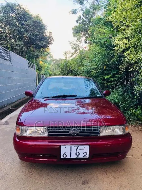Nissan Doctor Sunny FB13 1990 Car (Used)