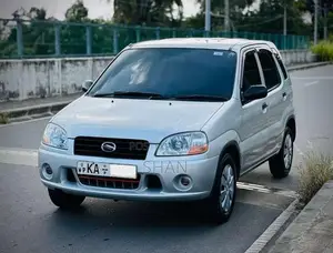 Suzuki Swift 2002 Car (Used)