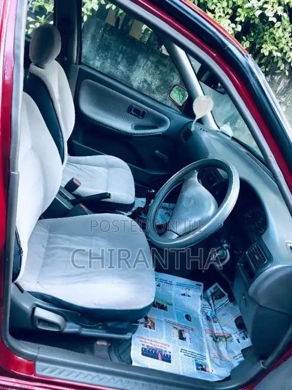 Nissan Doctor Sunny FB13 1990 Car (Used)