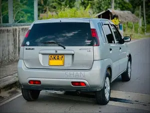 Suzuki Swift 2002 Car (Used)