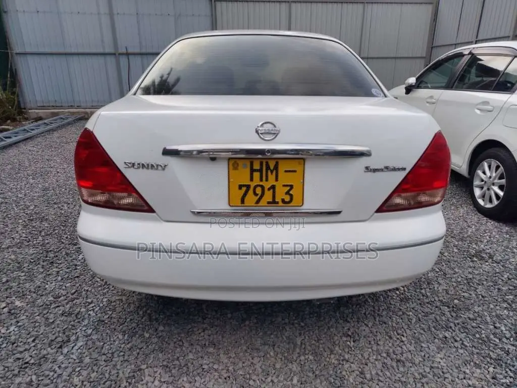 Nissan Sunny N17 2003 Car (Used)