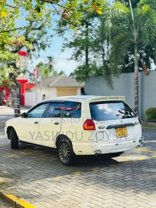 Nissan Wingroad 2006 Car (Used)